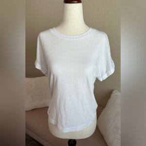 Splendid Skye Cuffed Tee Short Sleeve Crisp White Roomy Women’s XS Classic Beach